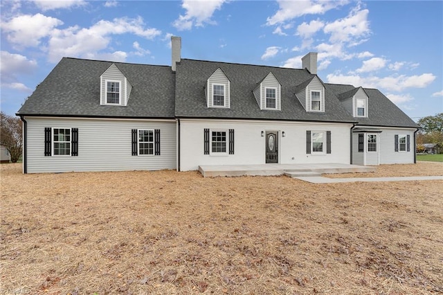 view of front of home featuring a patio