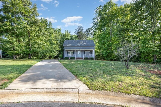 1329 Chickadee Cir, Asheboro, NC 27203 - view of front of house featuring a porch and a front yard