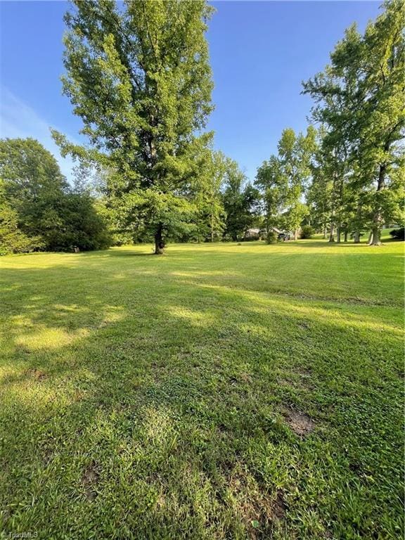 355 Greenbrier Dr, Denton, NC 27239