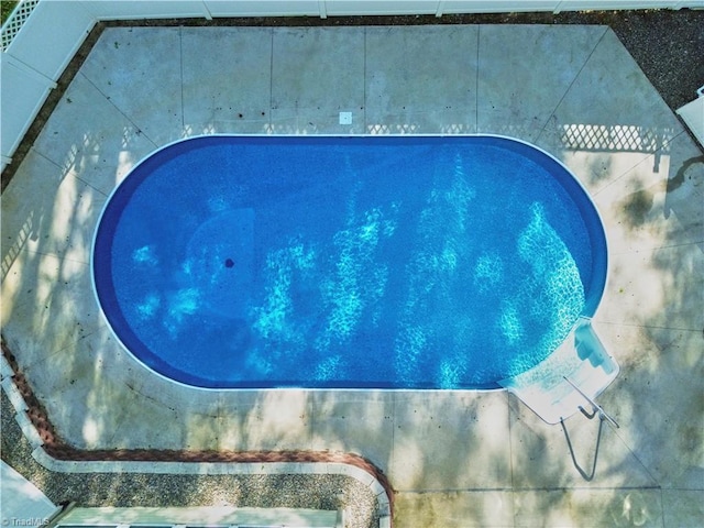 6130 Narrow Way Ln, Winston-Salem, NC 27105 - view of pool with an empty pool
