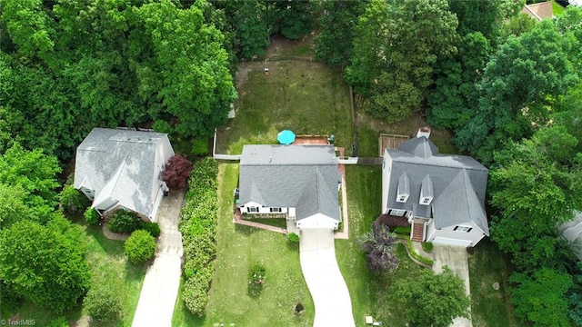 3920 Gisbourne Dr, Jamestown, NC 27282 - drone / aerial view