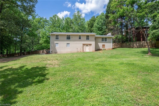 228 Barlow Cir, Winston-Salem, NC 27105 - rear view of house featuring view of wooded area
