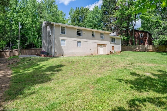 228 Barlow Cir, Winston-Salem, NC 27105 - view of rear view of property