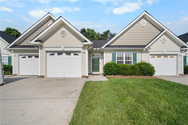 3972 Creekside Ct, Winston-Salem, NC 27127 - ranch-style home featuring driveway, a front lawn, and an attached garage