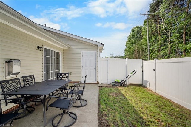 3972 Creekside Ct, Winston-Salem, NC 27127 - view of patio with outdoor dining area and a gate