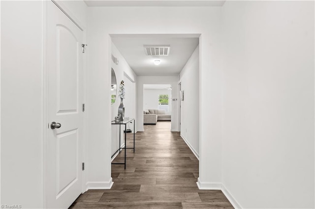 574 Freeport Ct, Winston-Salem, NC 27127 - hall featuring wood finished floors and baseboards