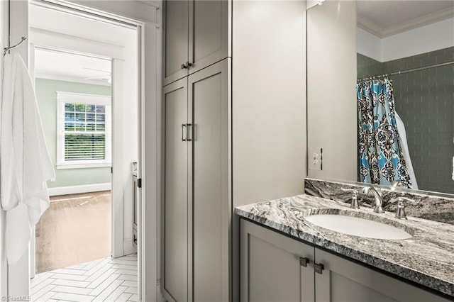 239 Glade View Ct, Winston-Salem, NC 27101 - full bath featuring crown molding, vanity, and a shower with curtain