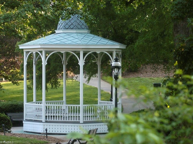 239 Glade View Ct, Winston-Salem, NC 27101 - view of community featuring a gazebo and a lawn