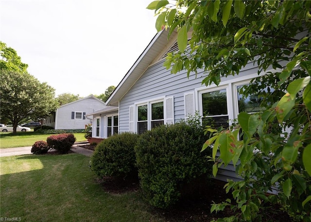 3607 Stonehurst Pl, High Point, NC 27265 - view of property exterior with a lawn