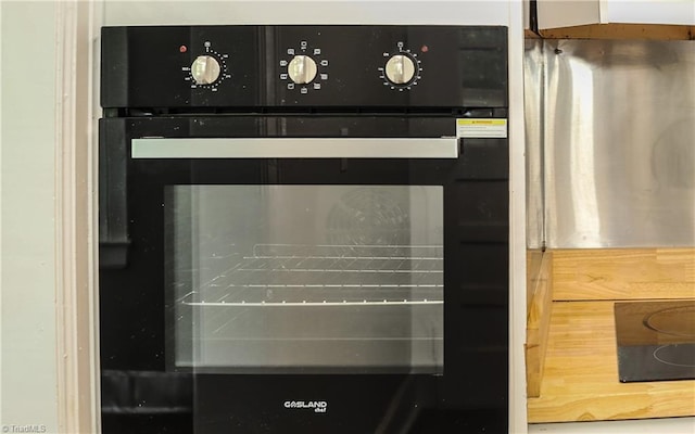 2904 Spring Garden St, Greensboro, NC 27403 - kitchen view