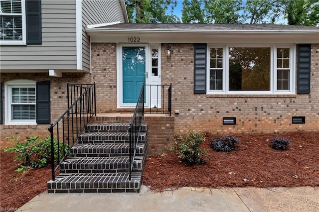 1022 Willowlake Rd, Winston-Salem, NC 27106 - entrance to property with brick siding and crawl space