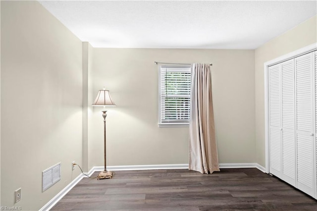 1022 Willowlake Rd, Winston-Salem, NC 27106 - unfurnished room featuring dark wood-style floors and baseboards