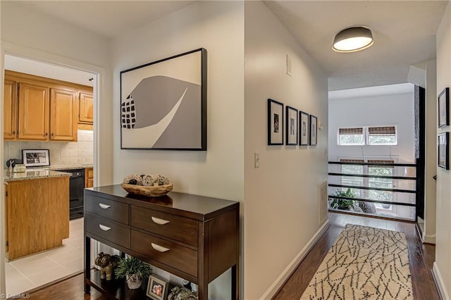 1935 Eastchester Dr Unit B, High Point, NC 27265 - hall featuring light wood finished floors and baseboards