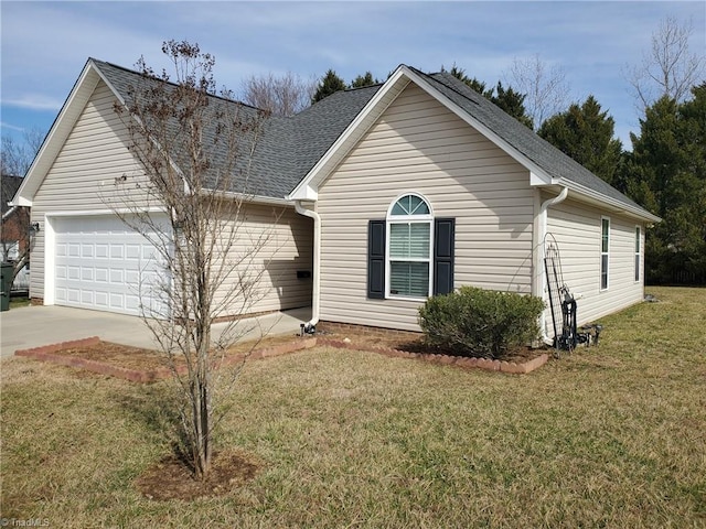 view of front facade featuring a front lawn, an attached garage, concrete driveway, and a shingled roof