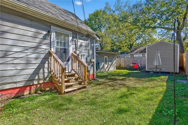 view of yard with a shed