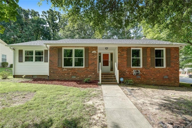 view of front of house featuring a front yard