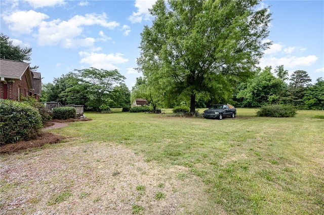 4630 Woodleaf Rd, Salisbury, NC 28147 - view of green lawn featuring a wooden deck