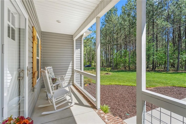 view of sunroom / solarium