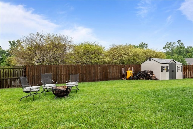 183 Kentland Ridge Dr, Kernersville, NC 27284 - view of yard with an outdoor fire pit