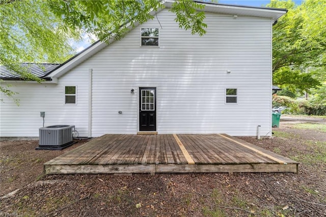 301 Rockspring Rd, High Point, NC 27262 - rear view of property featuring a deck