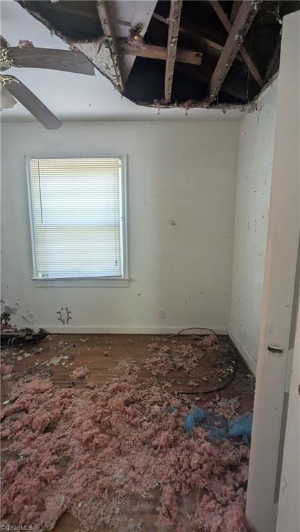 2806 Robin Hood Dr, Greensboro, NC 27408 - unfurnished room featuring ceiling fan