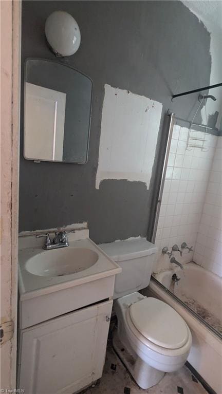 2806 Robin Hood Dr, Greensboro, NC 27408 - full bath featuring shower / bathtub combination, vanity, and toilet