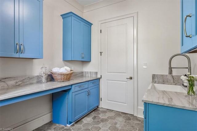 905 Brookside Dr, Greensboro, NC 27408 - washroom with a sink
