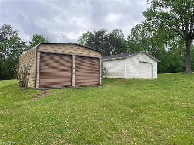 139 Orchard View Dr, Mount Airy, NC 27030 - view of detached garage