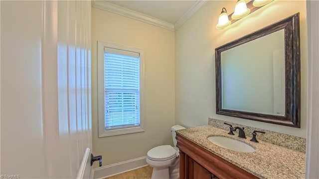 5567 Foxgate Cir, Winston-Salem, NC 27106 - bathroom with vanity and crown molding