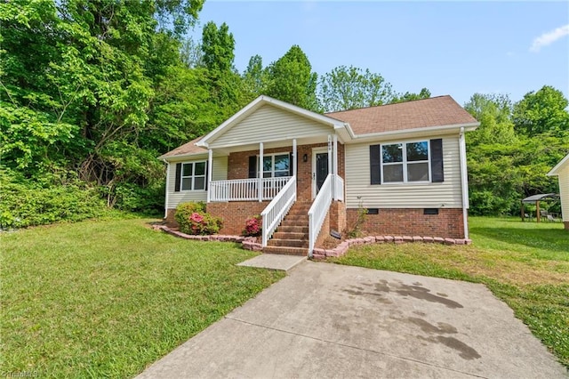 view of front of house with a porch, crawl space, and a front yard
