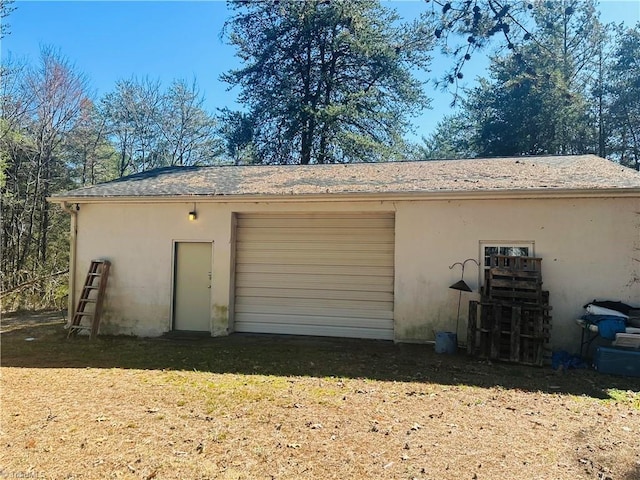 view of detached garage