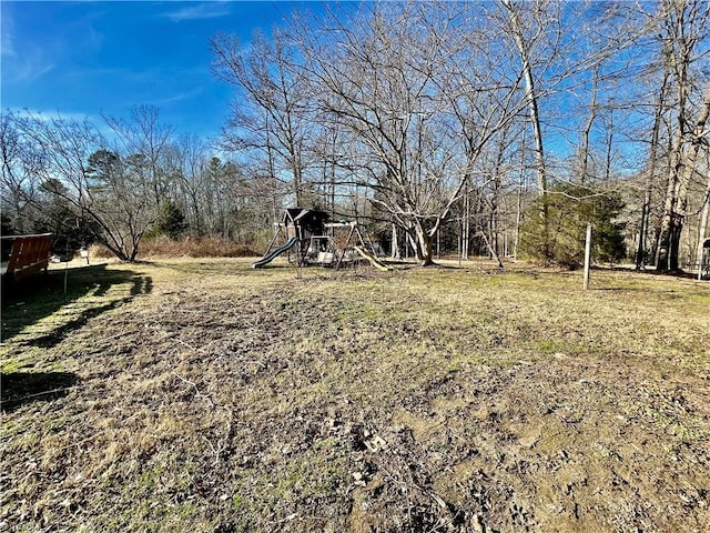 view of yard featuring a playground