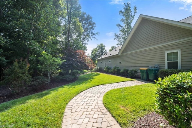 5905 Knowledge Dr, Clemmons, NC 27012 - view of grassy yard