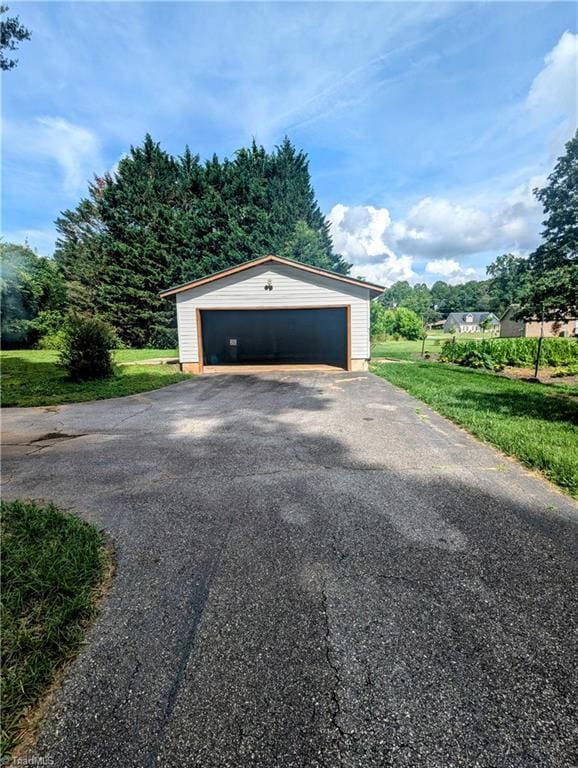 5675 Main St, Bethania, NC 27040 - view of detached garage