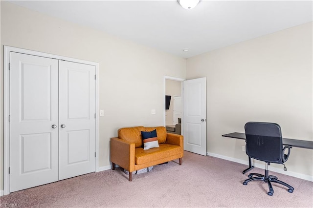 301 Valley Dr, High Point, NC 27260 - home office featuring light carpet and baseboards
