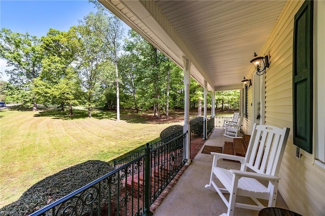view of patio / terrace featuring covered porch