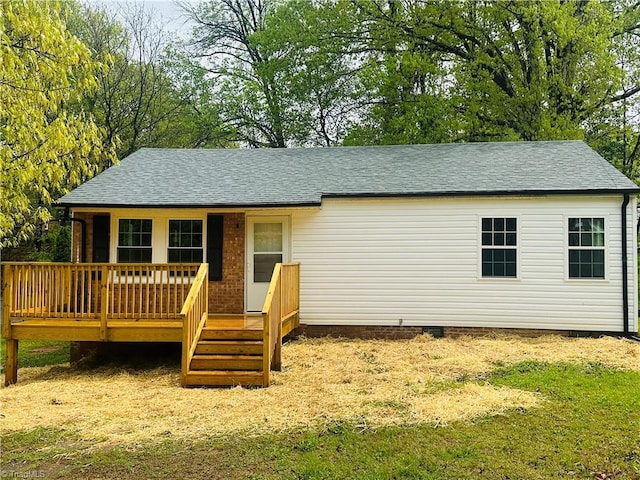524 Ashburn St, High Point, NC 27260 - single story home with a shingled roof