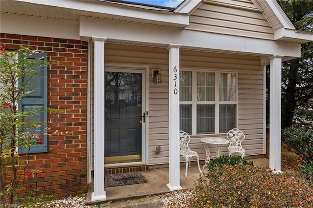 view of property entrance