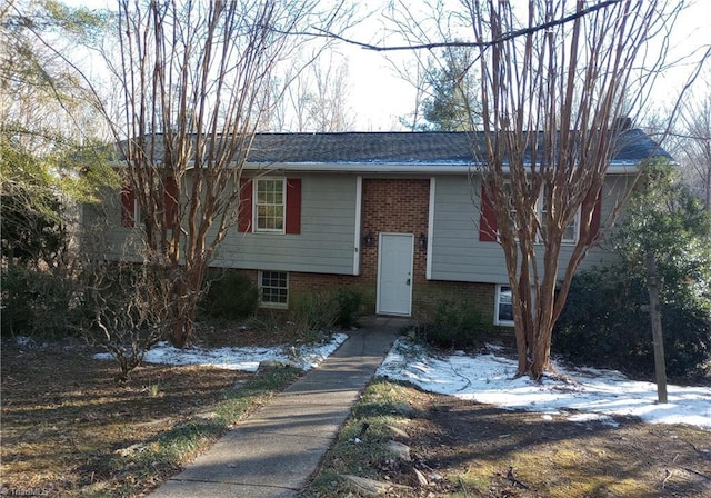 view of split foyer home