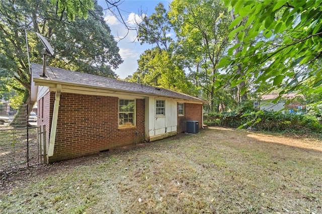 1278 Tredwell Dr, Winston-Salem, NC 27103 - rear view of property with brick siding and a lawn