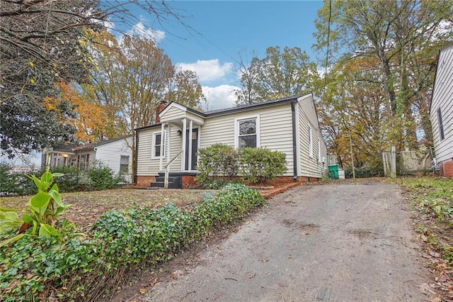 view of front of property