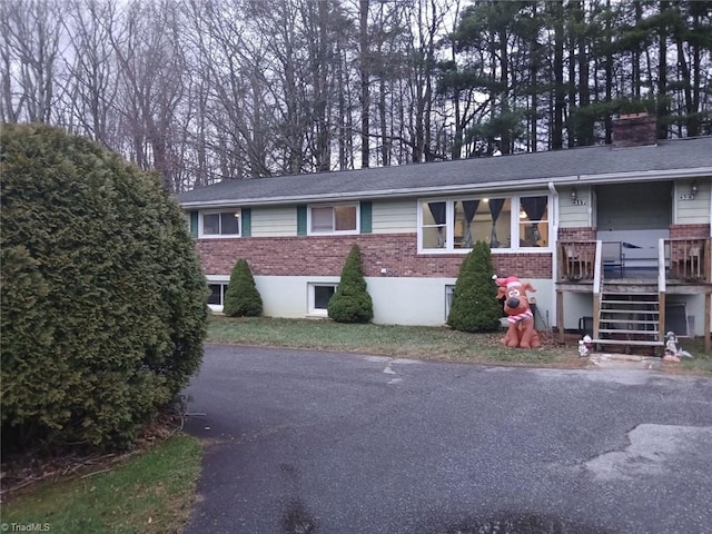 view of front of house