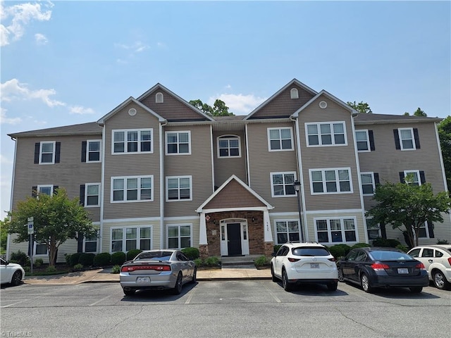 5425 Forester Dr Unit 3B, High Point, NC 27265 - view of property featuring uncovered parking