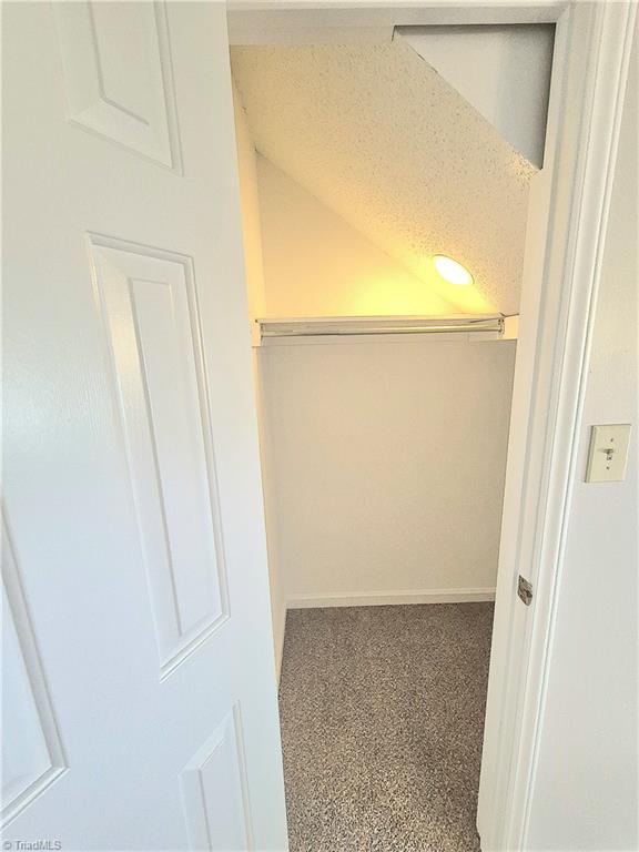 1018 Cedar Place Ct, Winston-Salem, NC 27107 - view of closet