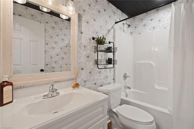 full bathroom with toilet, vanity, and shower / bathtub combination with curtain