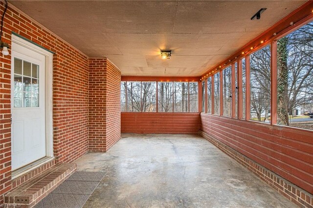 view of unfurnished sunroom