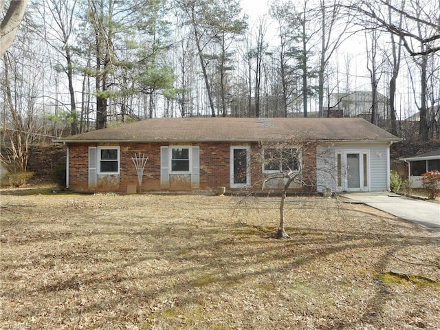 ranch-style home with brick siding