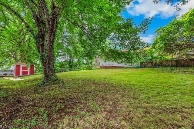 1400 Waybridge Ln, Winston-Salem, NC 27103 - view of yard