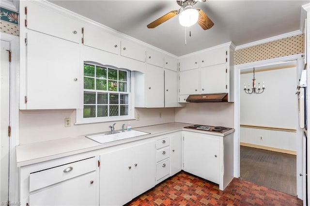 1400 Waybridge Ln, Winston-Salem, NC 27103 - kitchen featuring a sink, cooktop, under cabinet range hood, a ceiling fan, and ornamental molding