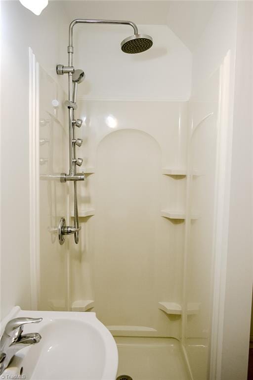 590 Turner Mountain Rd, Mount Airy, NC 27030 - bathroom featuring a shower and a sink